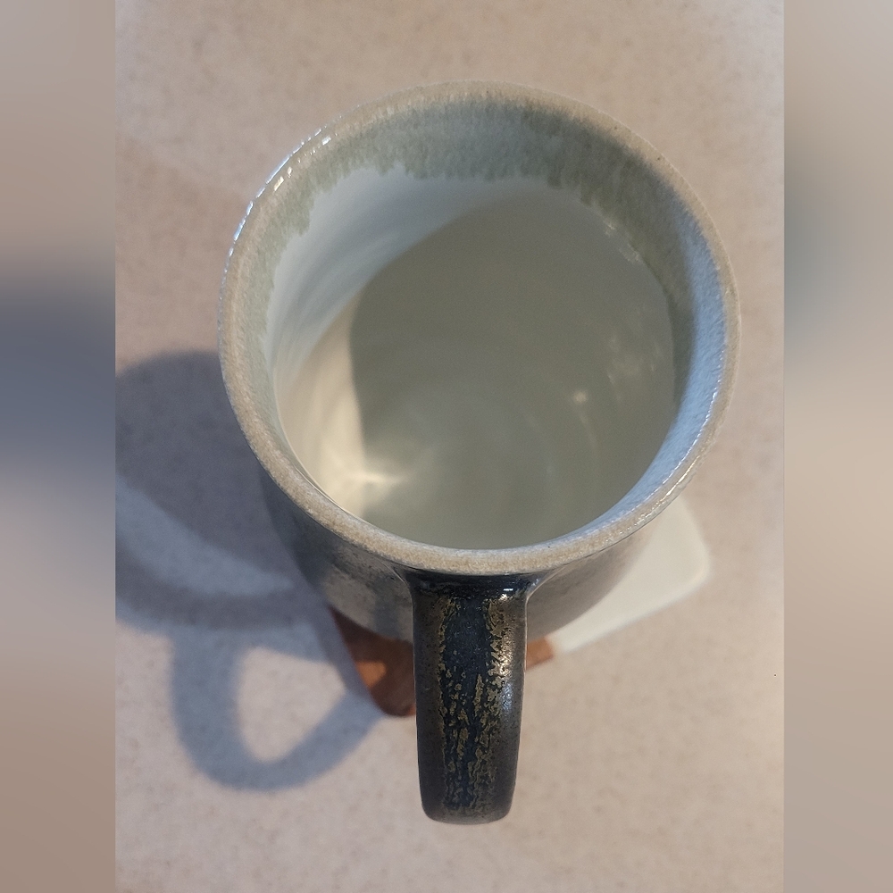 Rustic Ceramic Mug - Picture 2 of 6